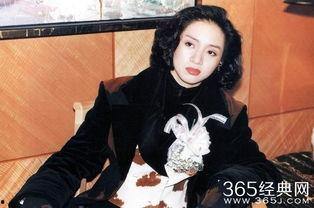 梅艳芳瓜姐吃瓜,揭秘娱乐圈幕后风云