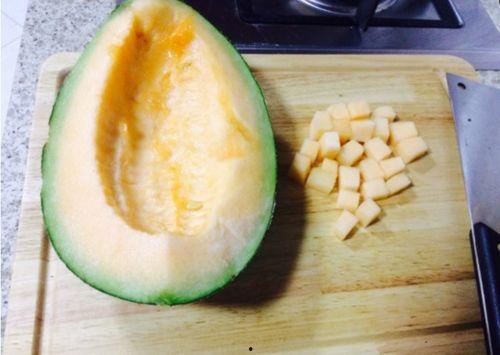 可口蜜瓜熟吃,甜蜜滋味，尽享每一口