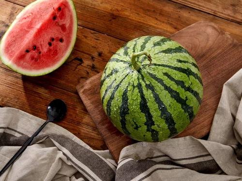 上海薛吃瓜事件,一场网络舆论的风暴与反思